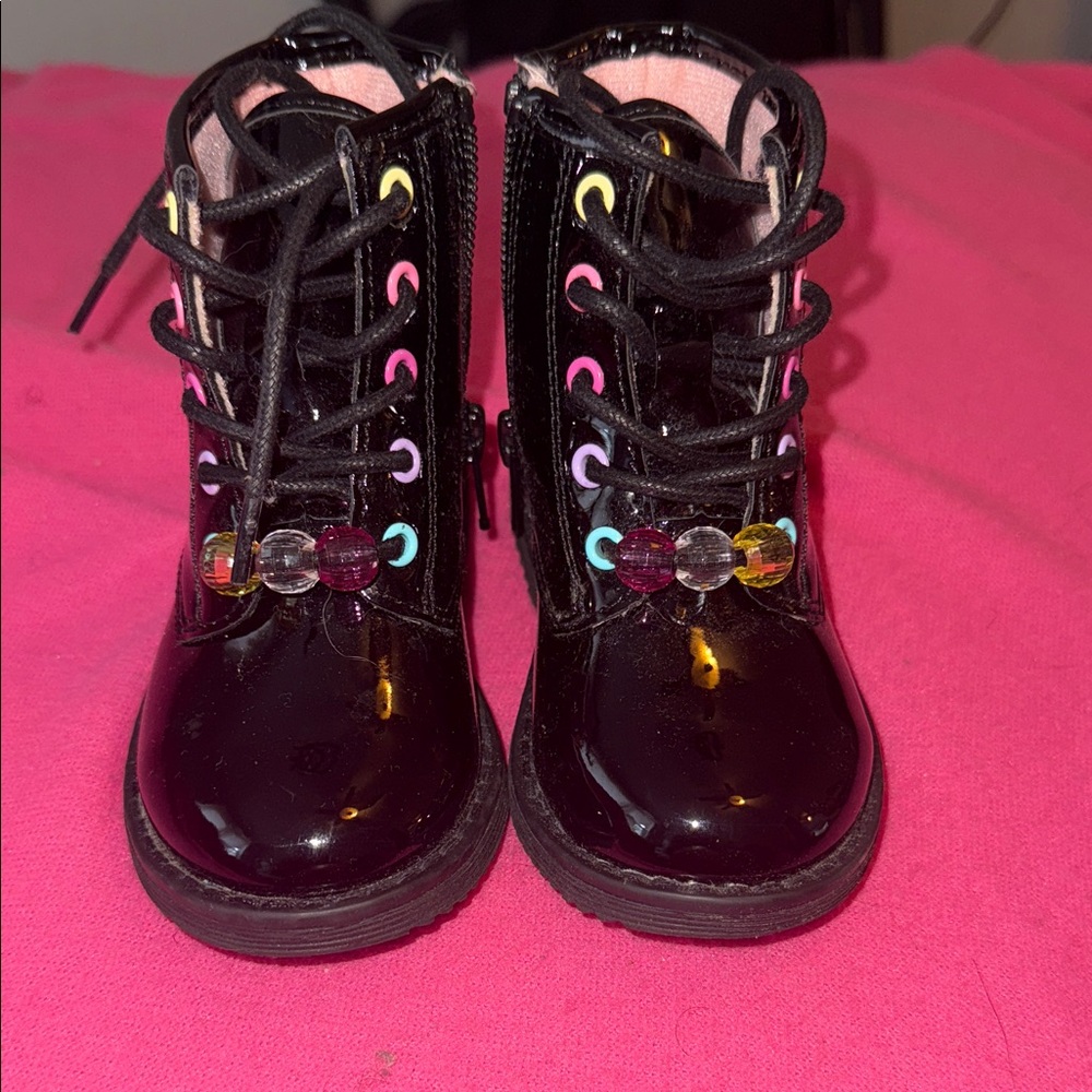 The Children's Place Black Boots with Colorful Eyelets
